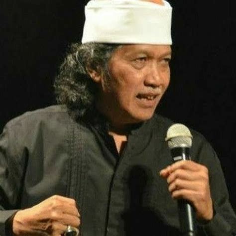 Stream Sholawat Nariyah Cak Nun Kiai Kanjeng By Linddtr Listen Online