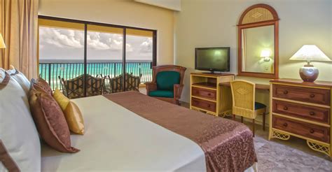 The Royal Sands Resort| Cancun Photos