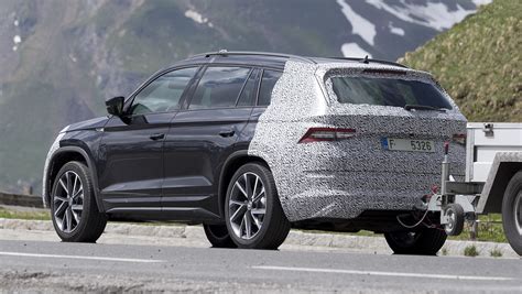 Skoda Kodiaq Spy Spots Pictures Auto Express