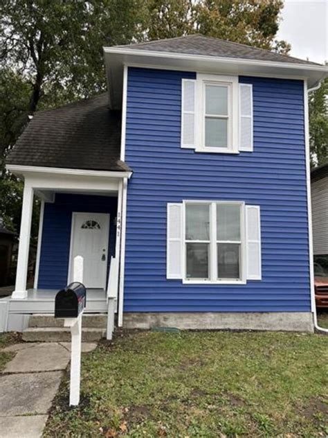 Request A Viewing For East Th Street Tenant Turner