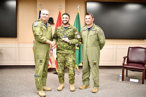 Deputy Commander Of Norad Visits Wads Conr Af Afnorth Afspace