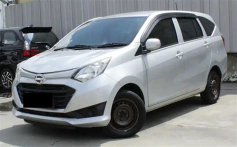 OLXmobbi Daihatsu Sigra 1 2 R Deluxe Bensin MT Silver WZQ Mobil