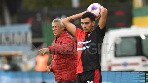 Colón De Santa Fe La Autocrítica De Pipo Gorosito Luego De La Derrota