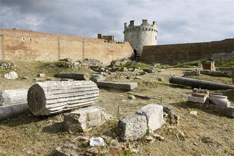 Lucera Castle 3 Monte Vulture Pictures Italy In Global Geography