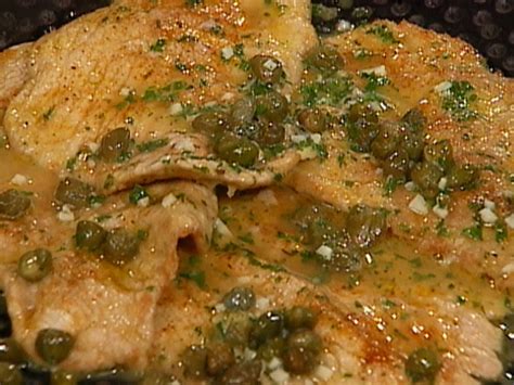 Get This All Star Easy To Follow Veal Piccata Recipe From Emeril Lagasse Very Good And Easy