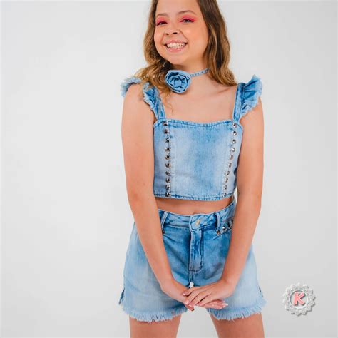 CONJUNTO DE CROPPED E SHORT ALL JEANS Kukixo Moda Infantil