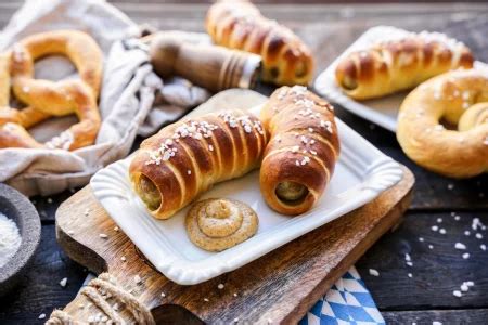 Wei Wurst In Da Brezn Schlemmen Wie Am Oktoberfest