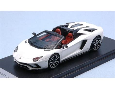 Looksmart LS482B LAMBORGHINI AVENTADOR S ROADSTER BALOON WHITE 1 43