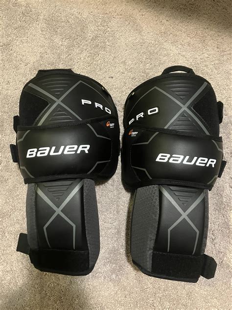 Bauer Pro Goalie Knee Pads Sidelineswap