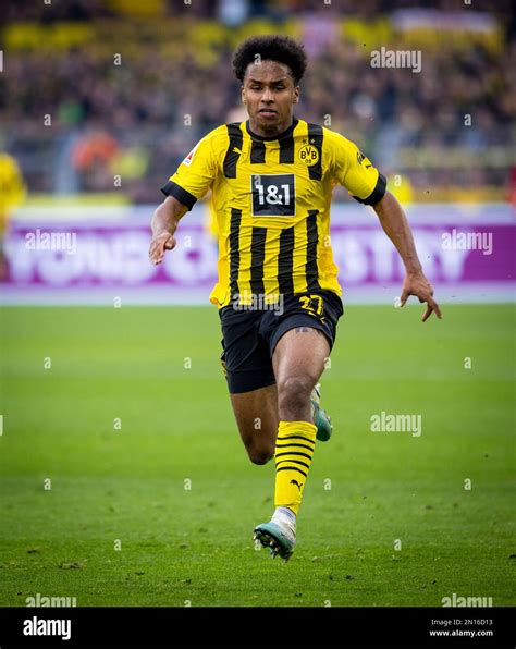 Dortmund Deutschland Februar Karim Adeyemi Bvb Rennt