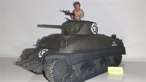 Britains 17496 17496a Ww2 Sherman M4a1 Tank Boxed 132 2003 S1 Fury