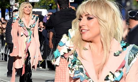 Lady Gaga Shows Off Her Cleavage At Tiff Premiere Of Doc Daily Mail Online