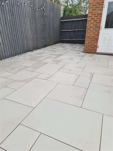 Kandla Grey Smooth Vitrified Porcelain Mixed Size Paving Slabs Paving Uk