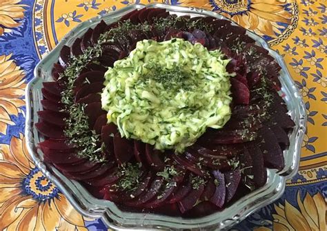 Salade De Courgette Marin E Aux Betteraves Rouges Et Persil De Mila