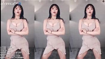 BJ Winter Sexy Dance Reupload HD XVIDEOS