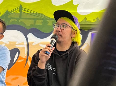 Gramedia On Twitter Mural Mural Di Merdeka Creative Space Ini Adalah