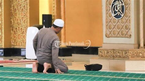 Bacaan Niat Sholat Duha Dan Artinya Lengkap Dengan Tata Cara Dan