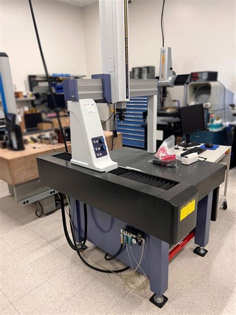 Mitutoyo Crysta Plus M Coordinate Measuring Machine