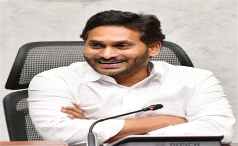 CM YS Jagan Releases Rs 325 Crore For Jagananna Chedodu