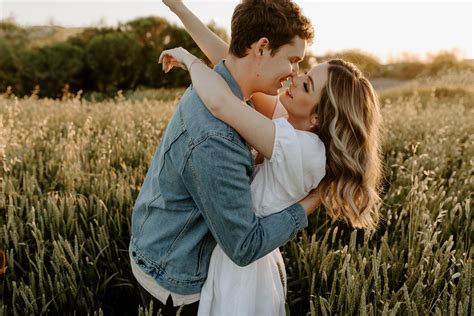 Dreamy Summer Couples Session // Julie + Blake