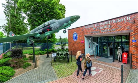 PRACA SZUKA CZŁOWIEKA W KOSZALINIE MUZEUM SIŁ POWIETRZNYCH W DĘBLINIE