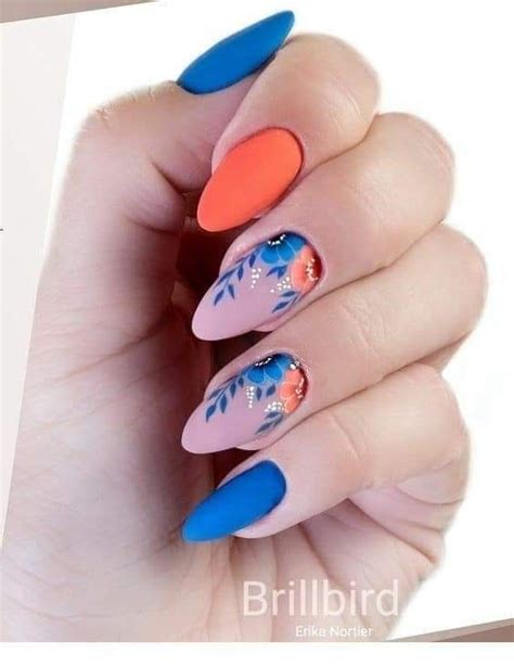 Pin By Rita Gonz Lez Ruiz Escamilla On U Itas Bellas Floral Nails