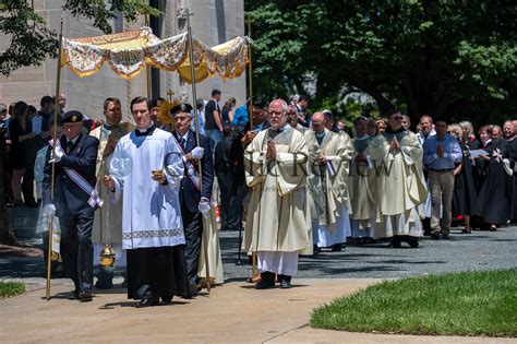 Feast Of Corpus Christi Year Of The Eucharist Catholicreview