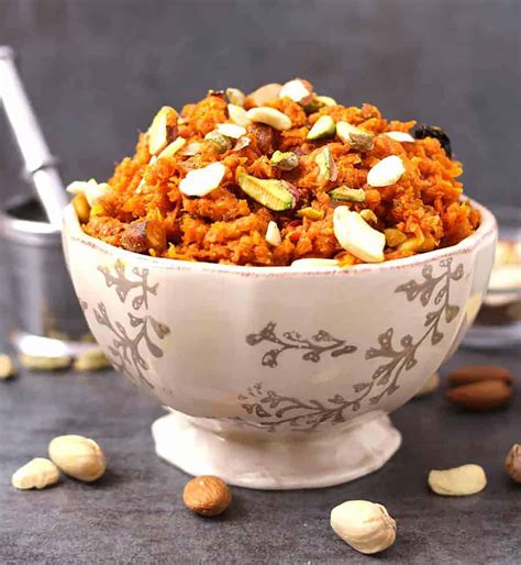 Gajar Halwa | Easy Carrot Halwa Recipe