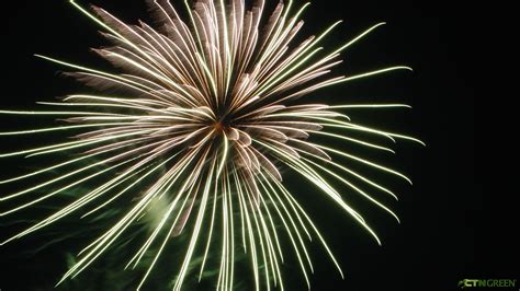 🔥 [50+] Fireworks Desktop Wallpapers | WallpaperSafari