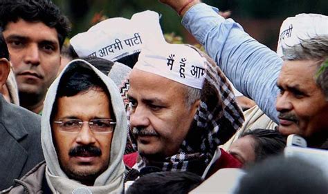 Arvind Kejriwal, AAP protest face the music on Twitter | India.com