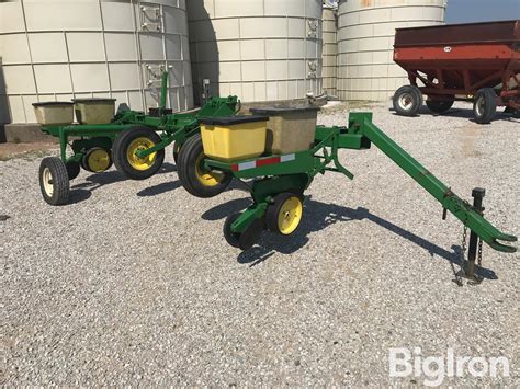 John Deere 7000 2 Row Planter Bigiron Auctions