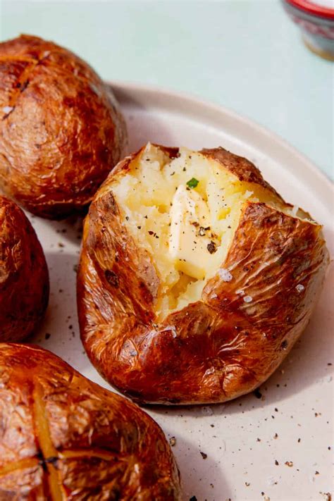 Frozen Jacket Potato In Air Fryer Make Baked Potatoes In 25 Minutes