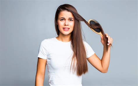 Caduta Dei Capelli Stagionale Perch Avviene E Come Contrastarla