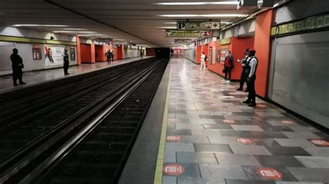 Terror En El Metro Usuarios Reportan Presencia De Humo En La Estación