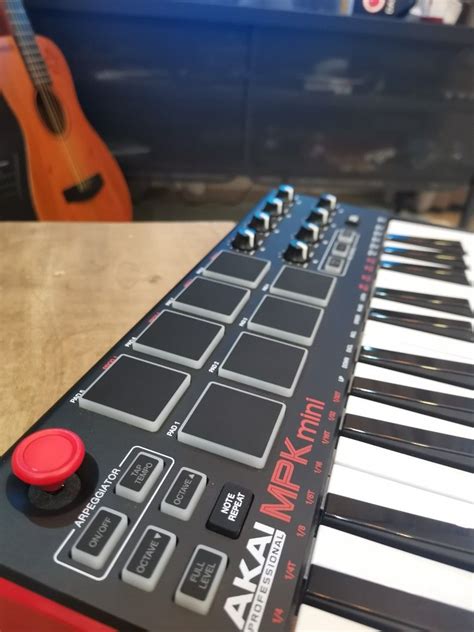 Akai Pro Mpk Mini Keyboard Hobbies And Toys Music And Media Musical