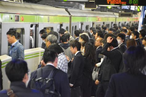 満員電車のタックル問題｜ごっちゃブログ