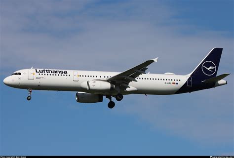 D AIRL Lufthansa Airbus A321 131 Photo by Björn Düwel ID 1502746