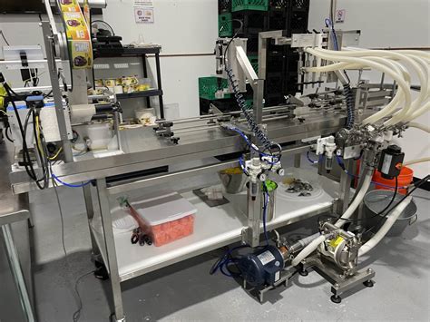 Inline Filling Systems Semi Auto FOFBT4 2020 Filler Handheld Cap