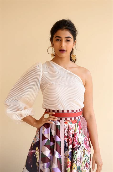 Pooja Hegde 💘💋 Maharshi Telugu Movie Success Meet Posters Actress Media