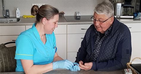 Werken Bij Rijnwaal Zorggroep Kom Jij Ons Team Versterken