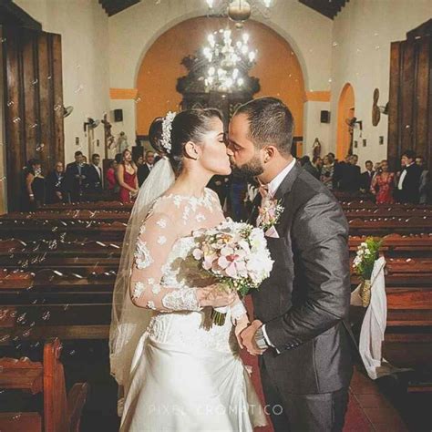 Decoraci N De Iglesia Para Bodas En La Purisima Laurel Eventos