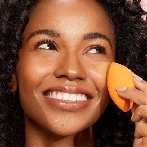 Real Techniques Miracle Complexion Sponge Buy Best Price In Uae