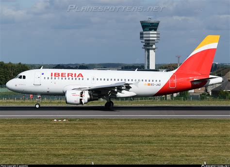 EC JAZ Iberia Airbus A319 111 Photo By Pauwelsc ID 897048