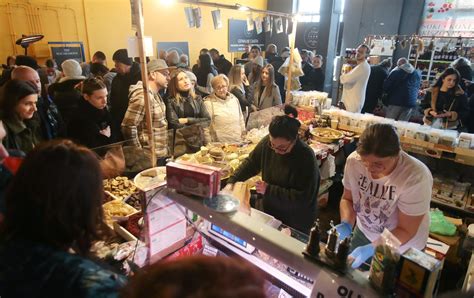 Pierwszy Festiwal Lokalnych Produkt W Na Szczeci Skim Bazarze Smakoszy