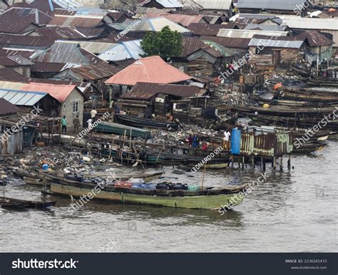 Top View Lagos Biggest Slum Makoko Stock Photo 2236265433 | Shutterstock