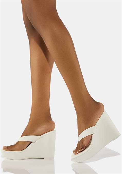 Steve Madden Thong Platform Wedges White Dolls Kill