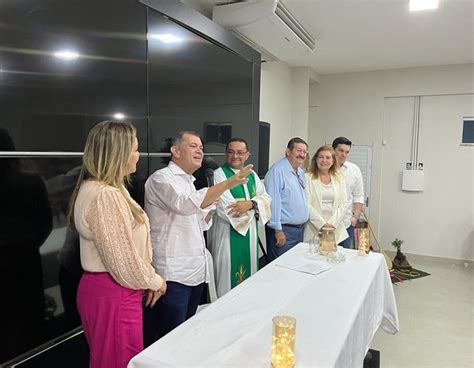 Junior Favacho celebra aniversário de 44 anos missa de ação de