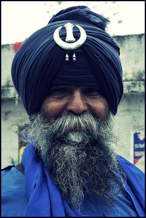 Sikh Portraits Guru Di Ladli Fauj On Behance