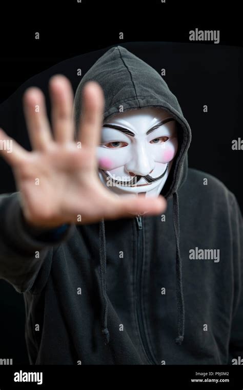 Anonymous Hacker Mask