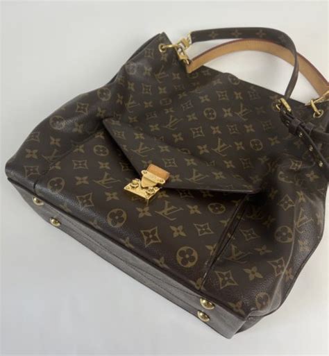 Louis Vuitton Monogram Metis Hobo Shoulder Bag A World Of Goods For